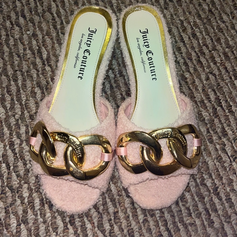 Juicy Couture Women's Zumi Faux Fur Heeled Sandals